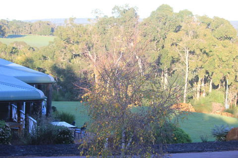 The Farmhouse - Accommodation Kalgoorlie 17