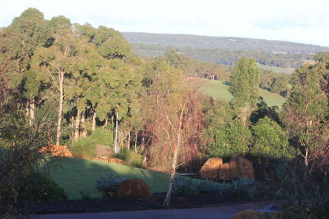 The Farmhouse - Accommodation Kalgoorlie 11