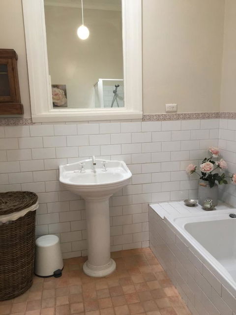 Historic Oakhill House Entire Estate - Accommodation Kalgoorlie 16