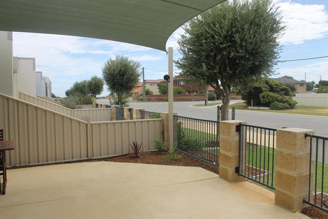 Seas The Day - Jurien Bay - Accommodation Kalgoorlie 7