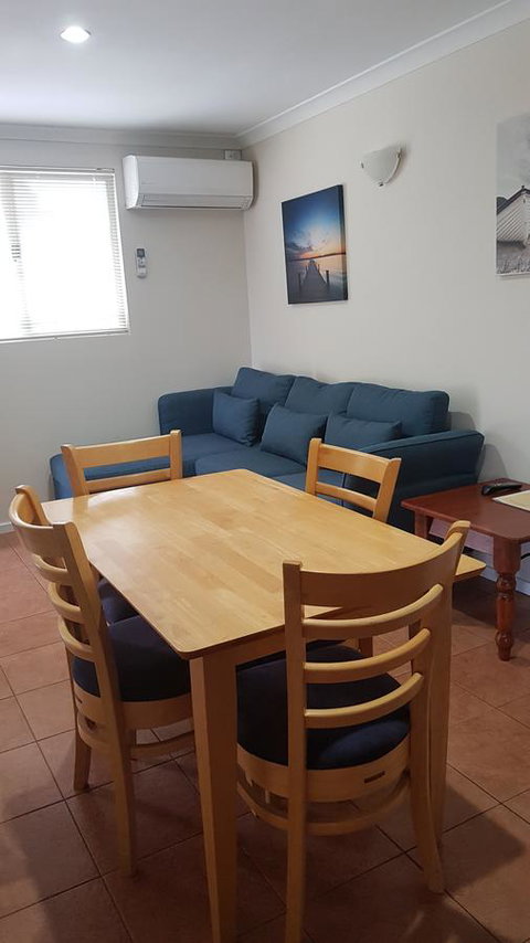Chalets On Frenchman - Accommodation Kalgoorlie 9