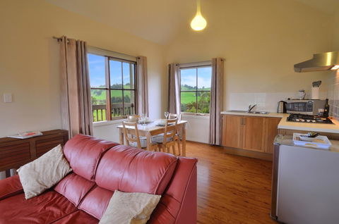 Balingup Highview Chalets - Accommodation Kalgoorlie 4