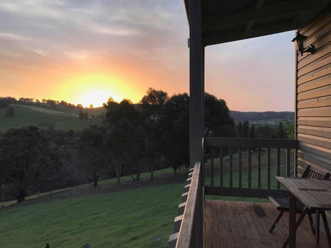 Balingup Highview Chalets - Accommodation Kalgoorlie 11