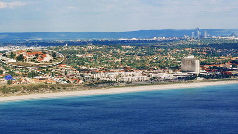 Scarborough & Absolutely Beachfront - Accommodation Kalgoorlie 1