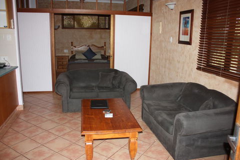 Apartments At Blue Seas Resort - Accommodation Kalgoorlie 5