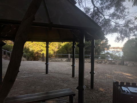 Riverside Retreat - Accommodation Kalgoorlie 12