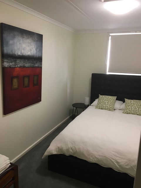 The Cottage That Could - Accommodation Kalgoorlie 9