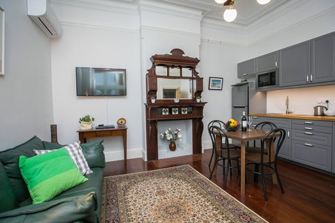 Danum House - Accommodation Kalgoorlie 3