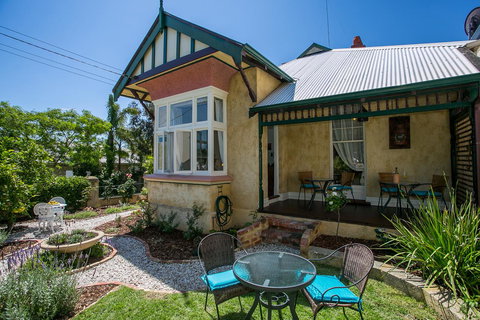 Danum House - Accommodation Kalgoorlie 15