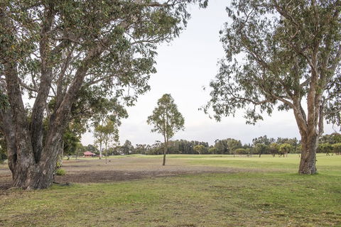 15 Cabot Close - Accommodation Kalgoorlie 25