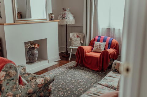 Bluebird Cottage - Accommodation Kalgoorlie 9