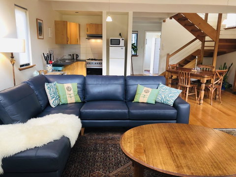 Zephyr Studio - Accommodation Kalgoorlie 2