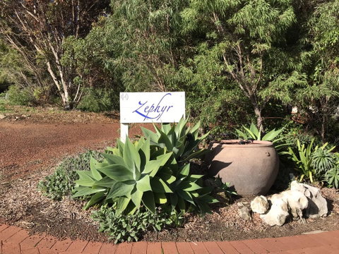 Zephyr Studio - Accommodation Kalgoorlie 23