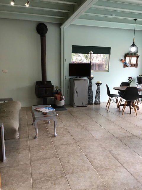 Dunsborough Barn Stay - Accommodation Kalgoorlie 4