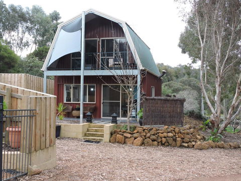 Dunsborough Barn Stay - Accommodation Kalgoorlie 1