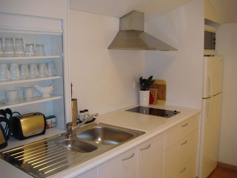 Fremantle Beach Studio - Accommodation Kalgoorlie 3
