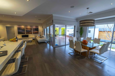 Magnificent Beach Retreat - Accommodation Kalgoorlie 29