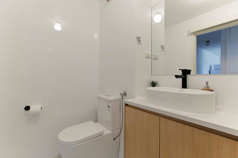 SEA BREEZE â€“ Between Cottesloe Beach & Swan River - Accommodation Kalgoorlie 3