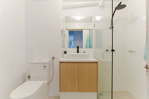 SEA BREEZE â€“ Between Cottesloe Beach & Swan River - Accommodation Kalgoorlie 5