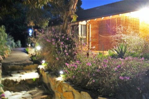Eleebana Guest House - Accommodation Kalgoorlie 38