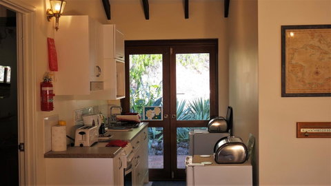 Eleebana Guest House - Accommodation Kalgoorlie 21