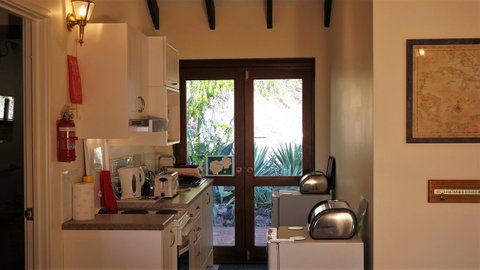 Eleebana Guest House - Accommodation Kalgoorlie 20
