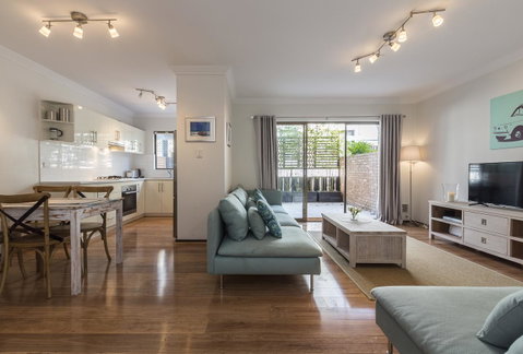 Cottesloe Sea Salt Abode - Executive Escapes - Accommodation Kalgoorlie 0