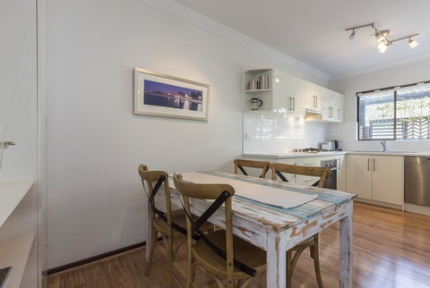 Cottesloe Sea Salt Abode - Executive Escapes - Accommodation Kalgoorlie 6