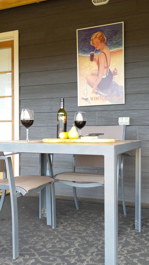 Windfall Estate Vineyard Cottage - Accommodation Kalgoorlie 10