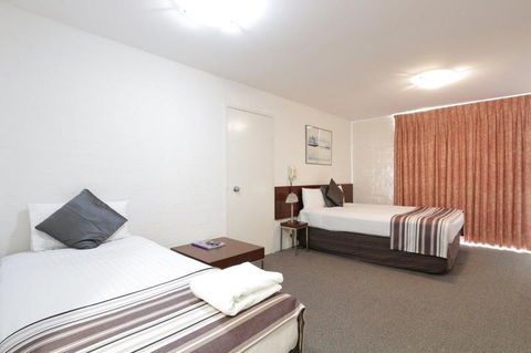 Atrium Hotel Mandurah - Accommodation Kalgoorlie 1
