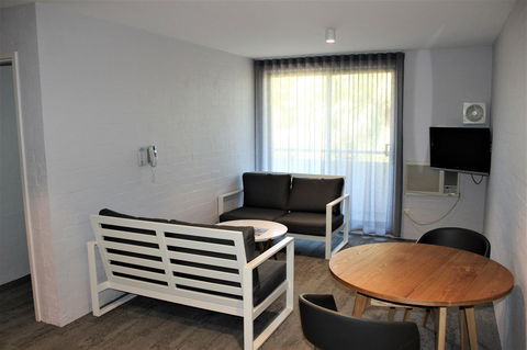 Atrium Hotel Mandurah - Accommodation Kalgoorlie 4