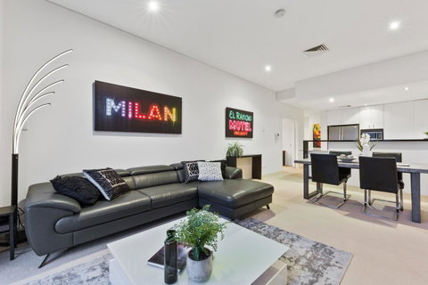 The Executive Penthouse - Accommodation Kalgoorlie 2