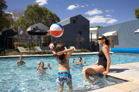 Footprints Preston Beach - Accommodation Kalgoorlie 3