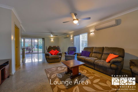 13 Learmonth Street - Close To Town Centre - Accommodation Kalgoorlie 2