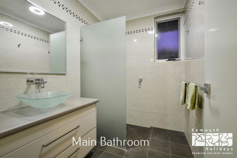 13 Learmonth Street - Close To Town Centre - Accommodation Kalgoorlie 10