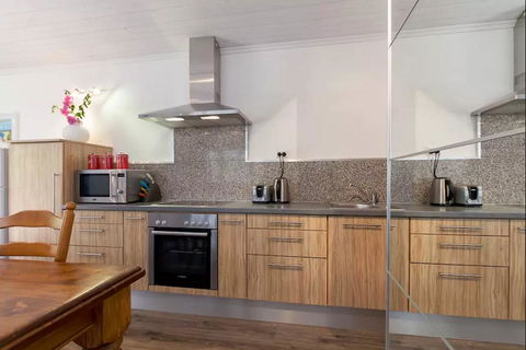 Laneway Studio, Heart Of Fremantle - Accommodation Kalgoorlie 4