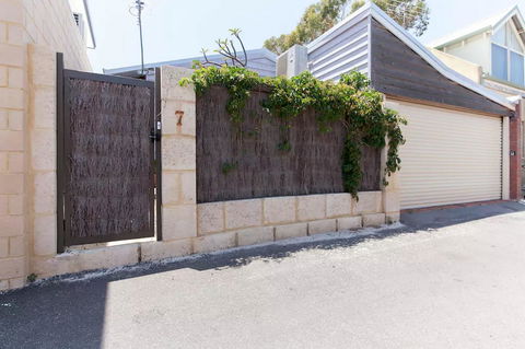 Laneway Studio, Heart Of Fremantle - Accommodation Kalgoorlie 12