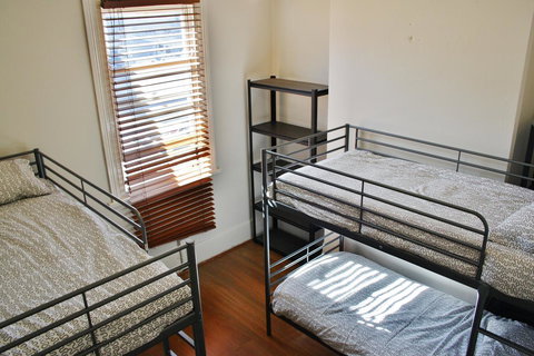 The Hive Hostel - Traveler Friendly, Passport Only - Accommodation Kalgoorlie 34