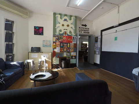 The Hive Hostel - Traveler Friendly, Passport Only - Accommodation Kalgoorlie 23