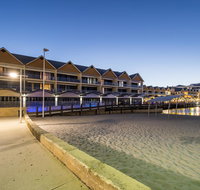 Dolphin Quay Apartments - Accommodation Kalgoorlie