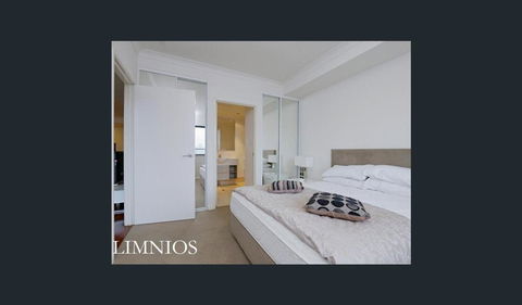 Frankly Francis - Exquisite Executive Apartment - Accommodation Kalgoorlie 0