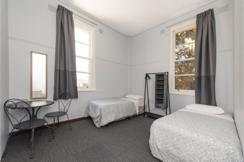 The Old Swan Barracks - Accommodation Kalgoorlie 18