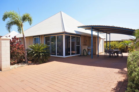 Osprey Holiday Village Unit 122 2 Bedroom - Accommodation Kalgoorlie 0