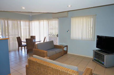 Osprey Holiday Village Unit 122 2 Bedroom - Accommodation Kalgoorlie 3