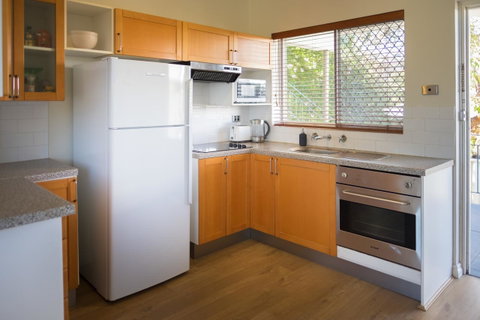 Cottesloe Beach On Napier - Accommodation Kalgoorlie 5