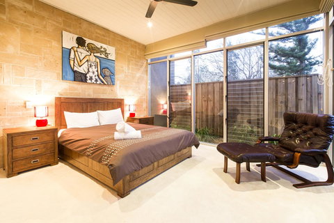 Arthouse - Accommodation Kalgoorlie 12