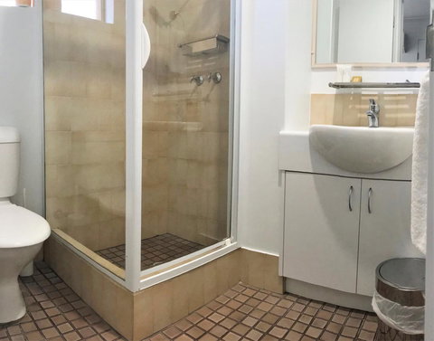 Trinity On Hampden - Accommodation Kalgoorlie 13