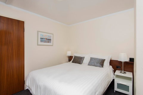 Trinity On Hampden - Accommodation Kalgoorlie 0