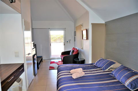 Osprey Holiday Village Unit 203 1 Bedroom - Accommodation Kalgoorlie 5