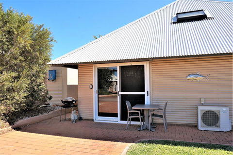 Osprey Holiday Village Unit 203 1 Bedroom - Accommodation Kalgoorlie 1